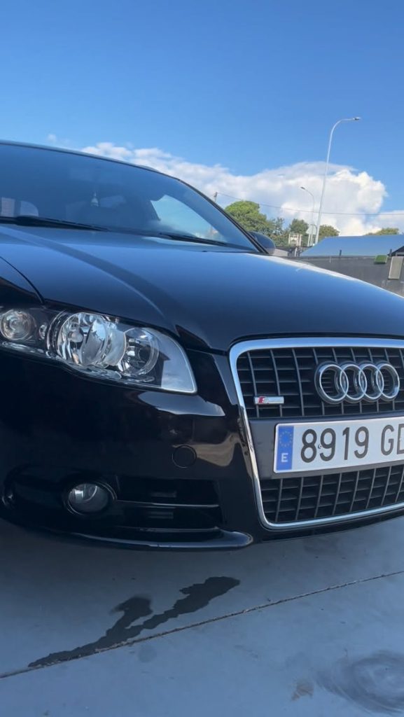 Audi A4 1.9TDI Familiar