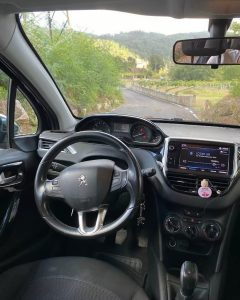 Peugeot 208 Manual