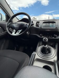 SPORTAGE 1.7 MANUAL